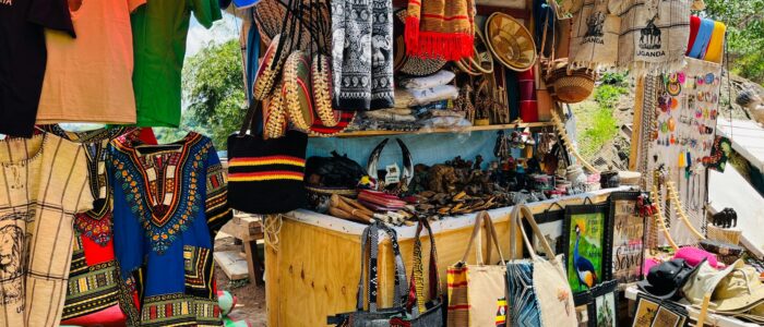 Photo by arinda gracious: https://www.pexels.com/photo/vibrant-african-market-stall-with-cultural-goods-28536810/